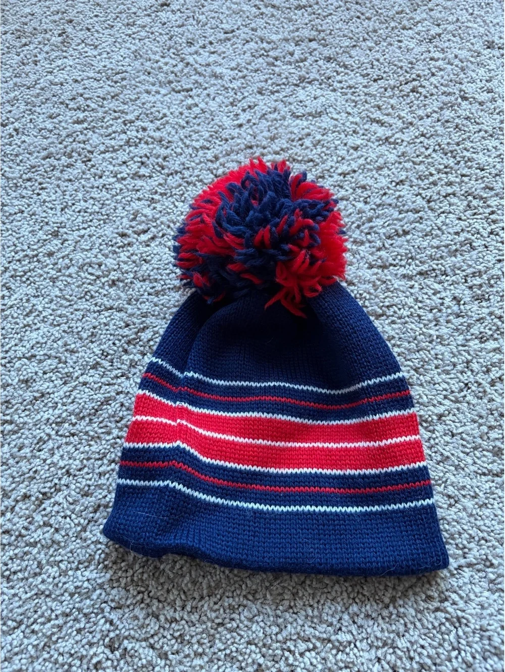 vintage 1970/80s Smiley Brand wool ski beanie classic navy blue red striped pom